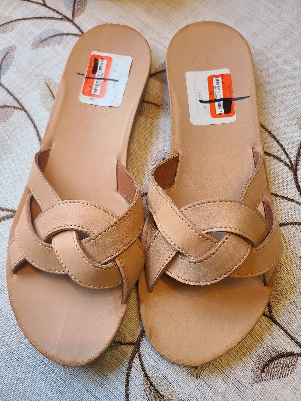 Ayalla by Antelooe Leather Tan Slide Sandals with Braided Strap Size 9 EU40